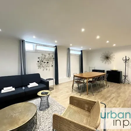 Urban Flat 185 - Pretty 2 Bedroom In *