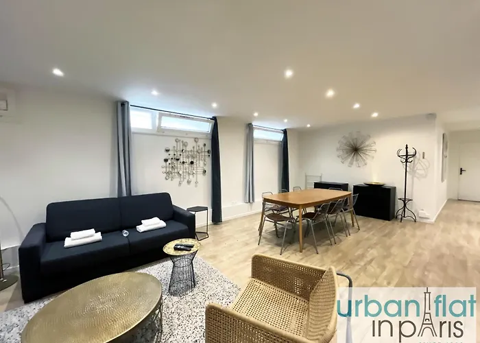 Urban Flat 185 - Pretty 2 Bedroom In *